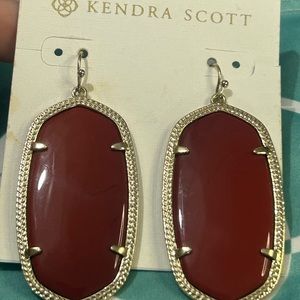 Kendra Scott Gold Drop in Dark Red